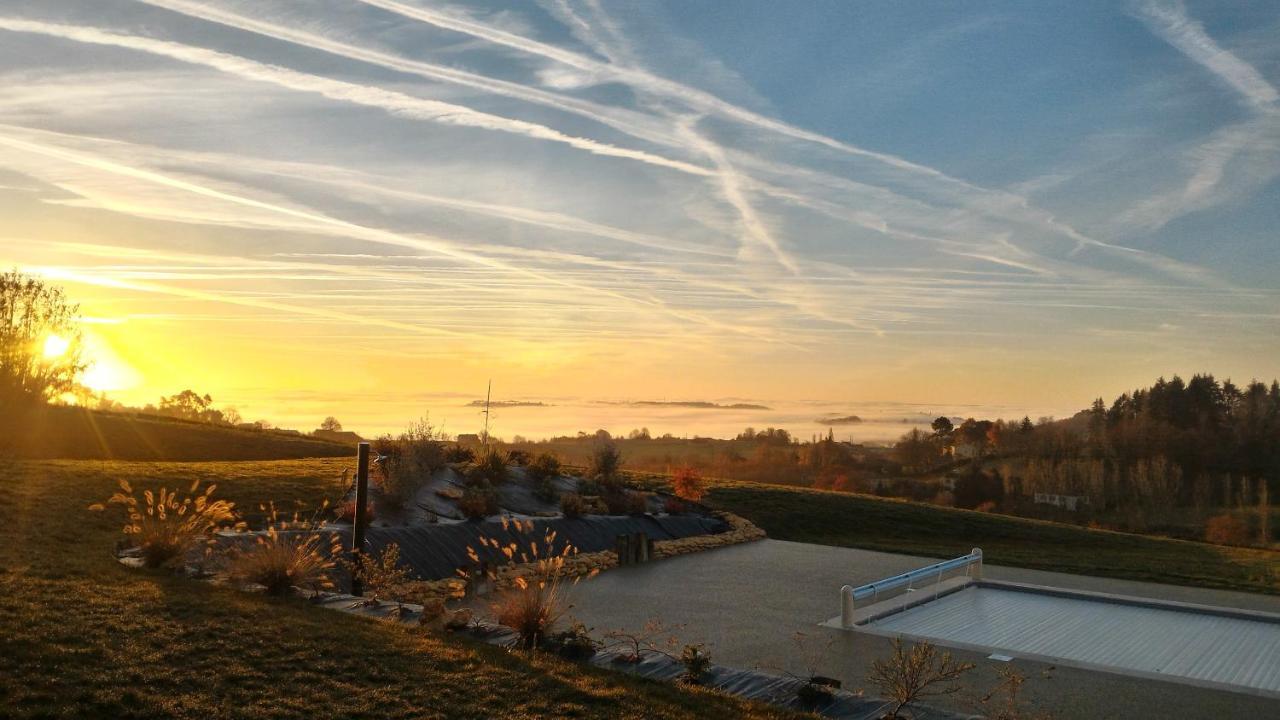 La Sarlamandre, Chambres Et Table D'Hotes Marcillac-Saint-Quentin Exteriör bild